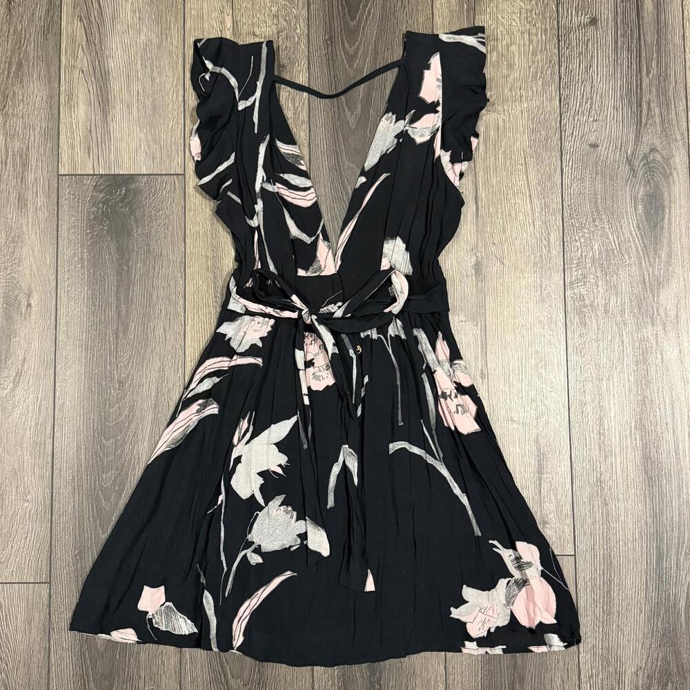 Maaji Floral V-Neck Backless Mini Dress Black Pink Ruffle Sleeve Size Medium - Picture 8 of 15